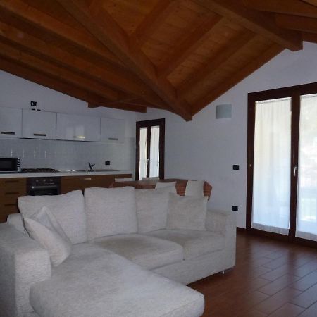 Casa Marck Apartment Maccagno Bagian luar foto
