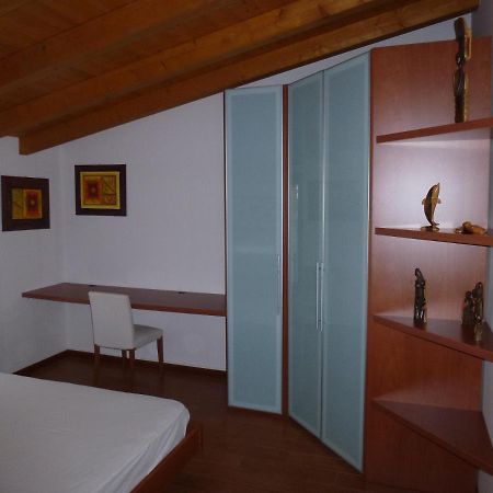 Casa Marck Apartment Maccagno Bagian luar foto