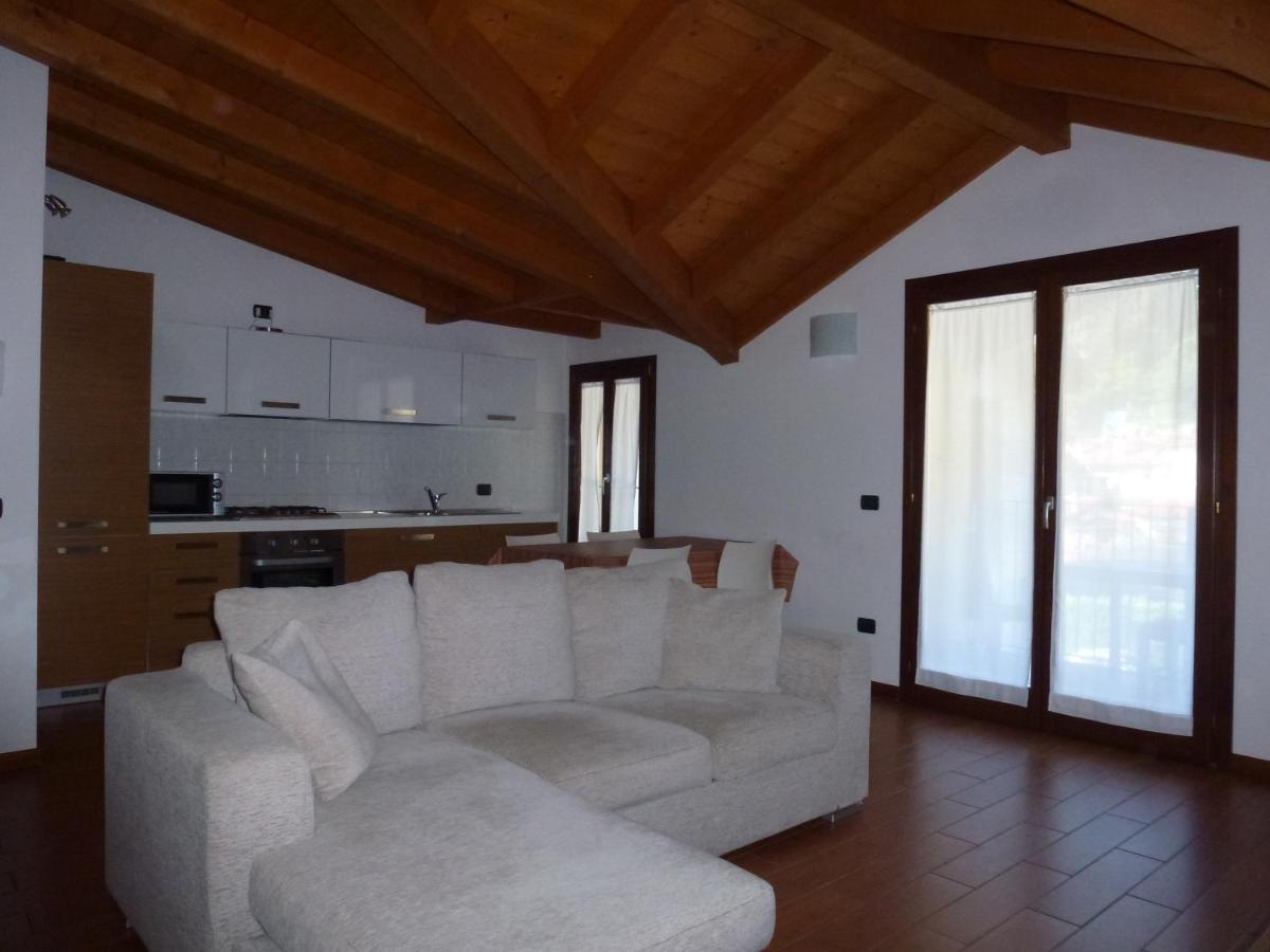 Casa Marck Apartment Maccagno Bagian luar foto